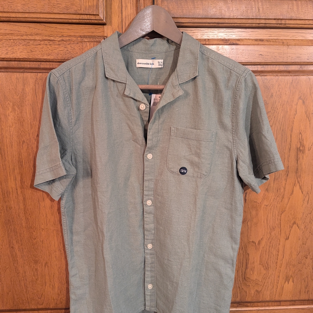 Abercrombie Dress shirt nWT